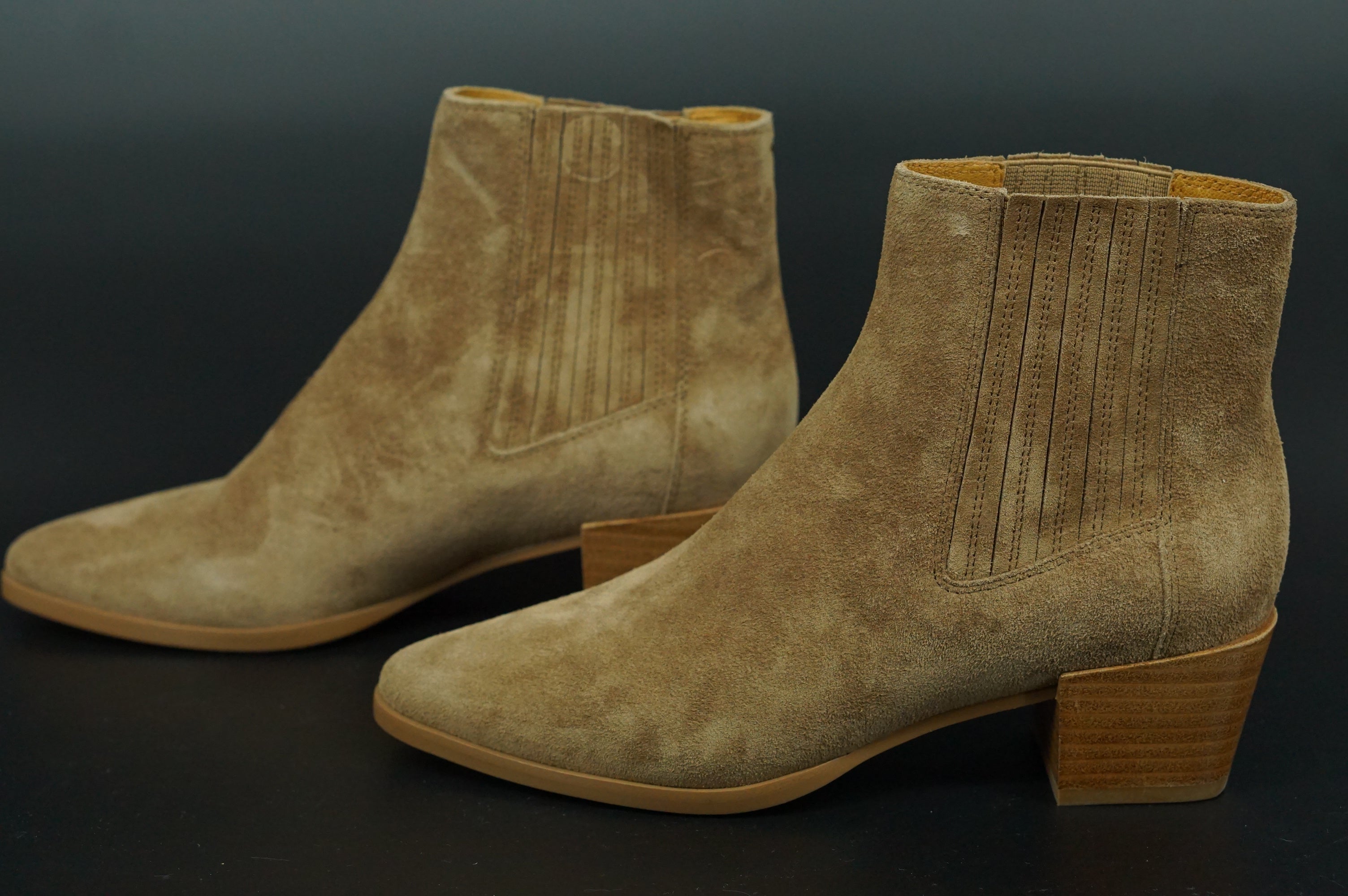 Rag & Bone ICONS Rover Chelsea Boot Sz 38 Stretch $395 Camel Suede Ankle