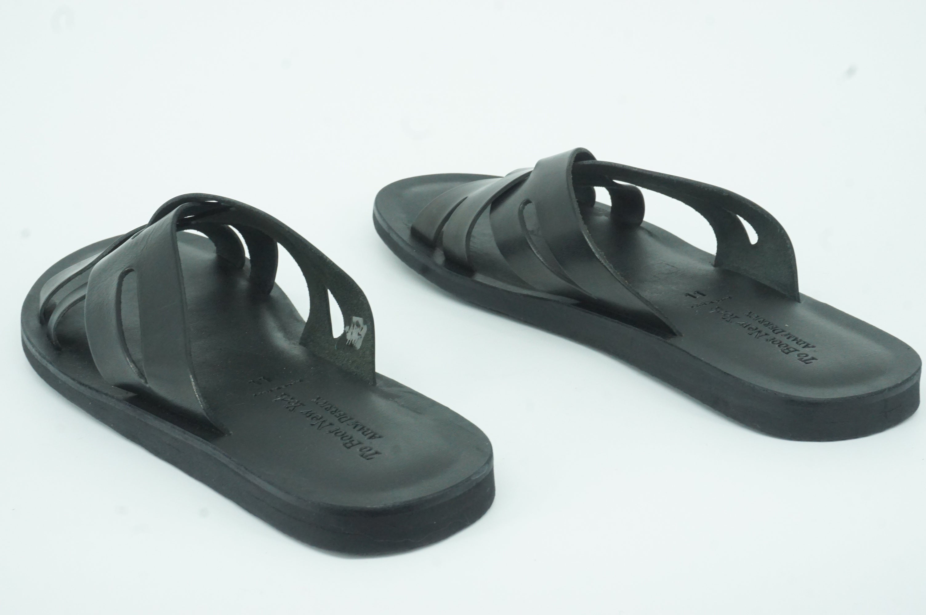 To Boot New York Black LeatherLa Paz Flip Flop Men Sandals Size 11 $225 Flat