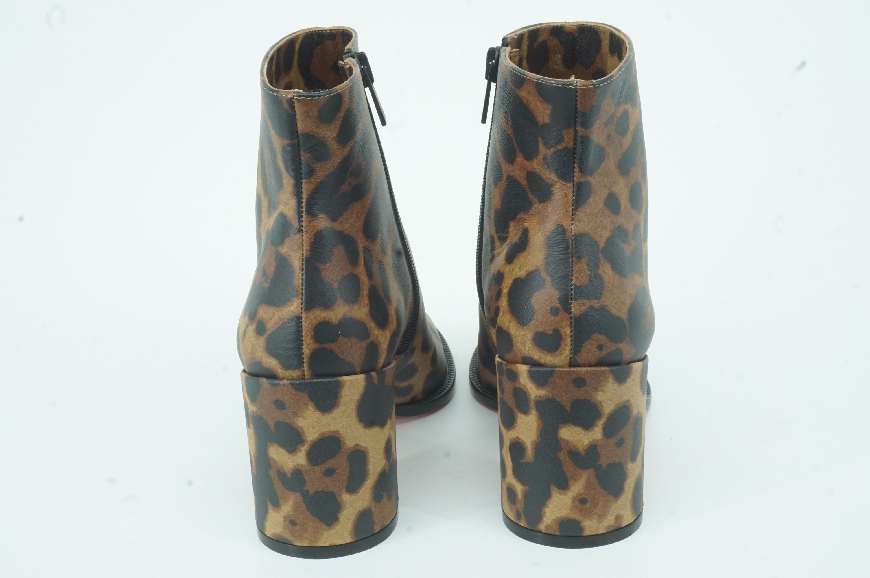 Christian Louboutin Adoxa 70 Ankle Bootie Size 40.5 10.5 NIB $1245 Leopard