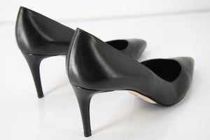 Gucci Black Leather 'Brooke' Pointed Toe High Heel Pumps Size 38.5 New $635