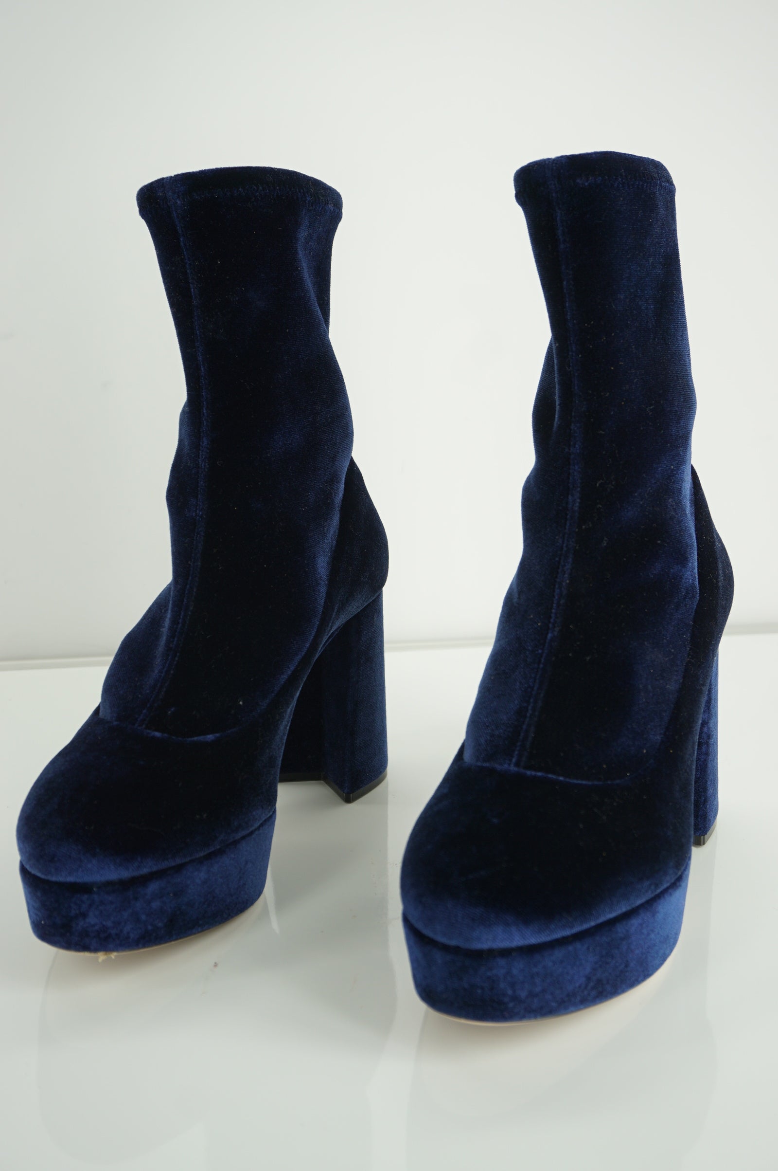 Miu Miu Blue Velvet Stretch Block Heel Platform Ankle Boots Size 35.5 $890