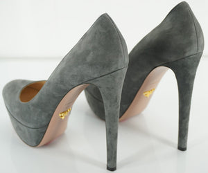 Prada Grey Suede Classic Round Toe Platform Heel Pumps SZ 40.5 10.5 NIB $750