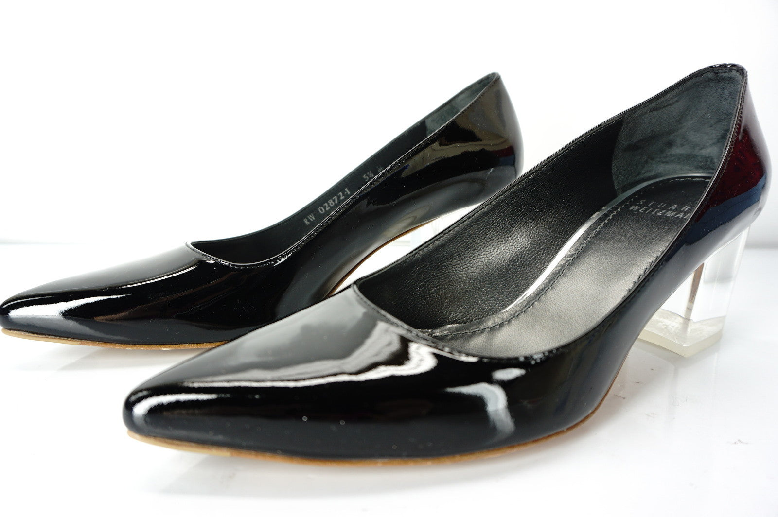 Stuart Weitzman Black Patent Leather First Class Pointy Pumps Size 5.5 Heel NIB