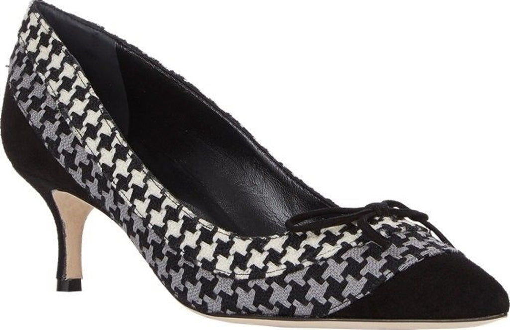 Manolo Blahnik Black Check Sfida Pointy Cap Toe Pointy Pumps Size 37 New $825