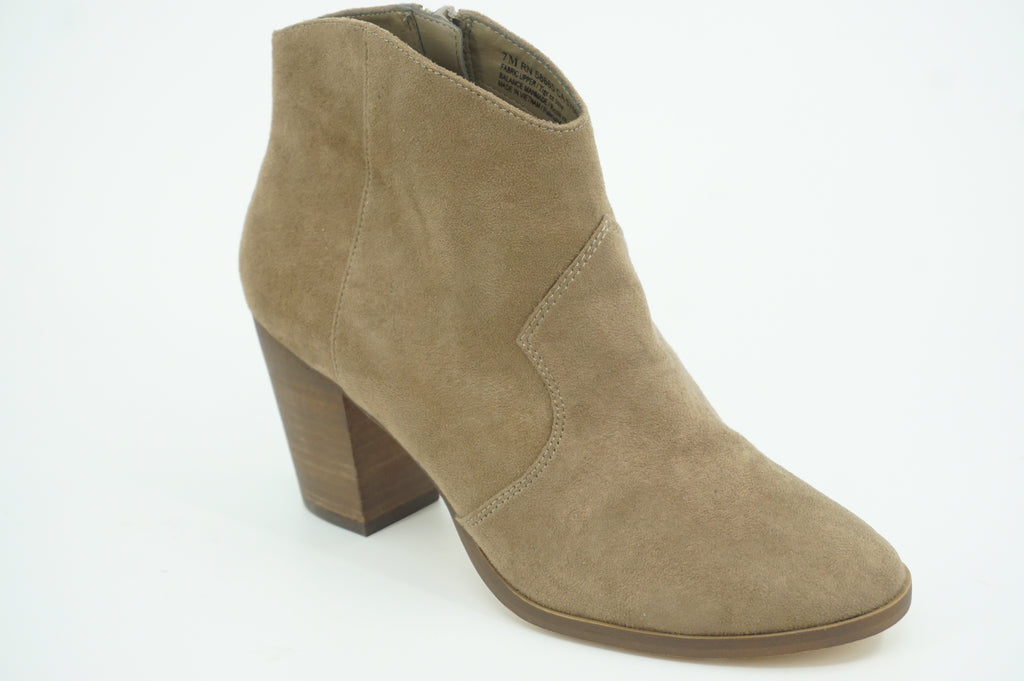 BP (Nordstrom) Nolly Ankle Boots Taupe Grey Faux Leather Size 7 Women Block
