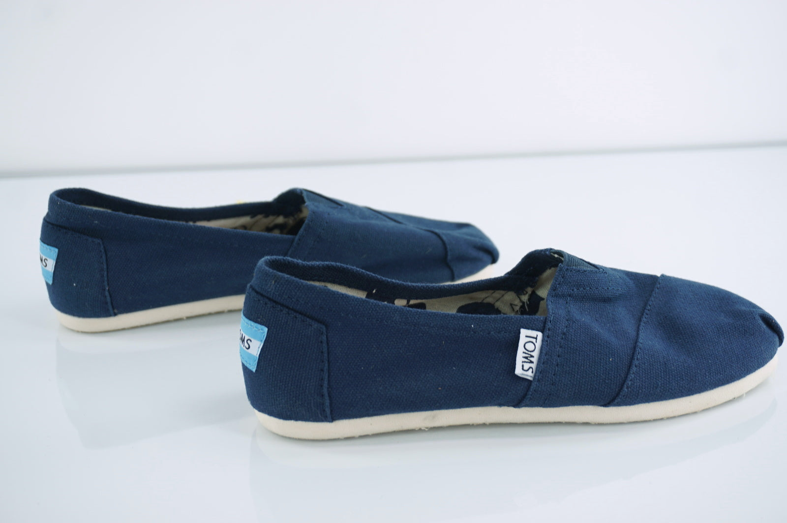 Toms Classic Canvas Womens Shoes Slip On Navy Blue Size 6 New