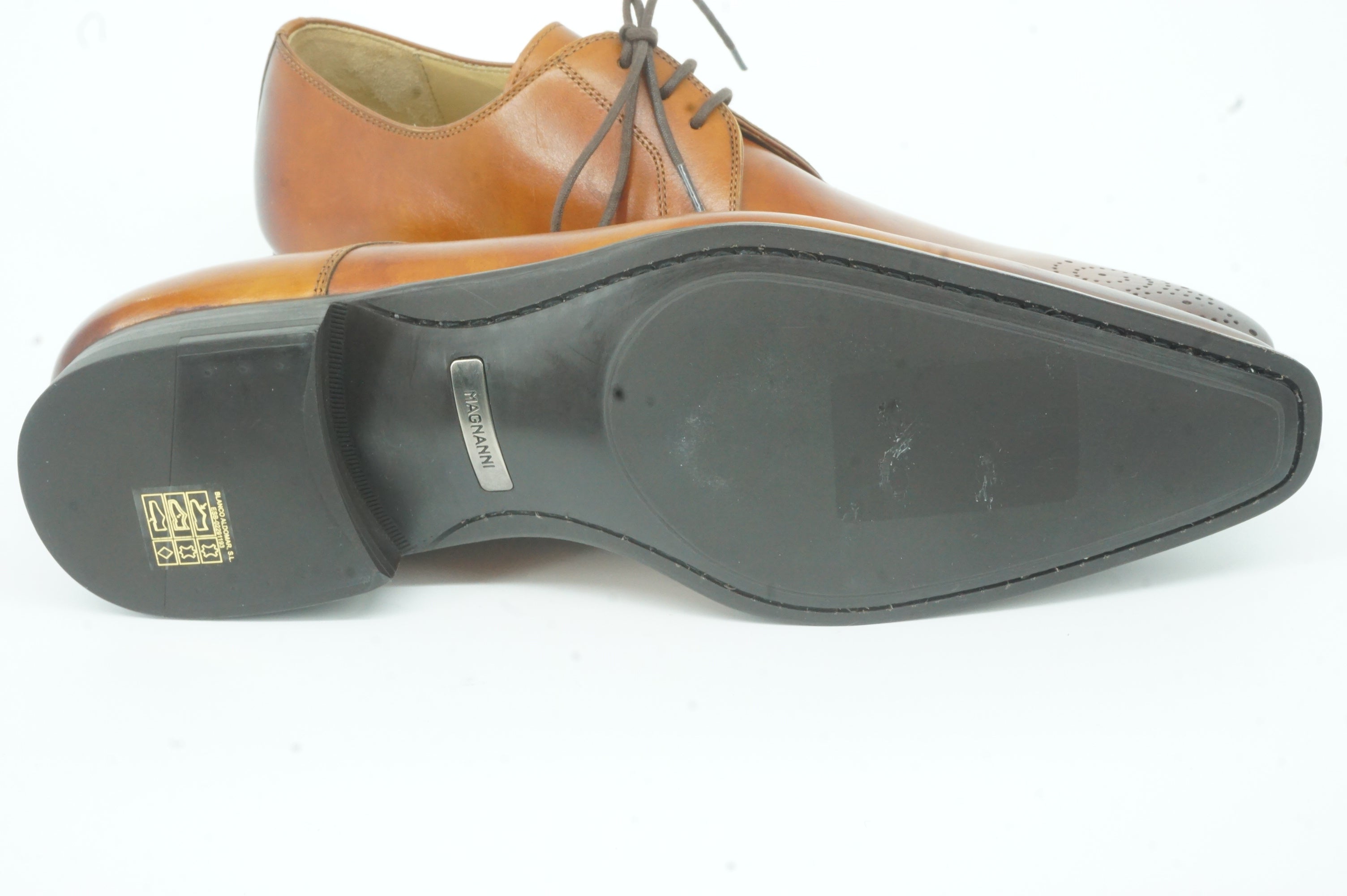 Magnanni Samuel Perforated Toe Oxford Derby Dress Shoes Size 8.5 Brown $395