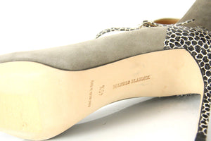 Manolo Blahnik Gray Suede Cacar Mary Jane Strap Pointy Pumps SZ 40.5 10.5 $865