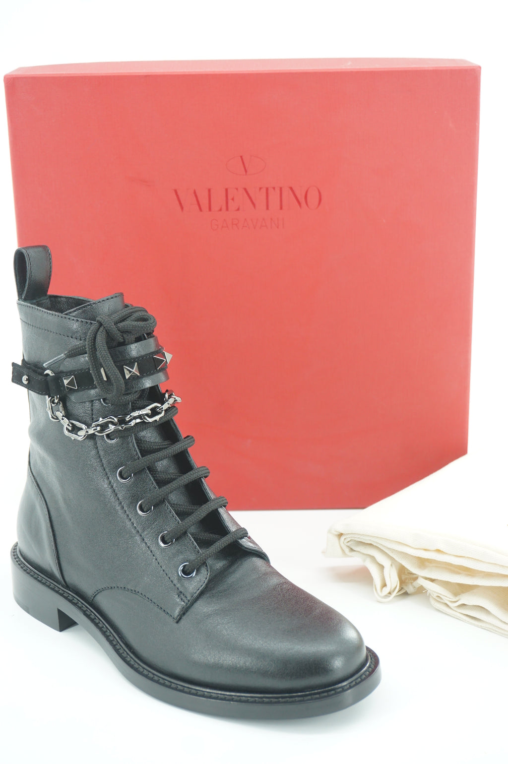 Valentino Rockstud Chain Combat Ankle Boots Size 37 black Leather $1290