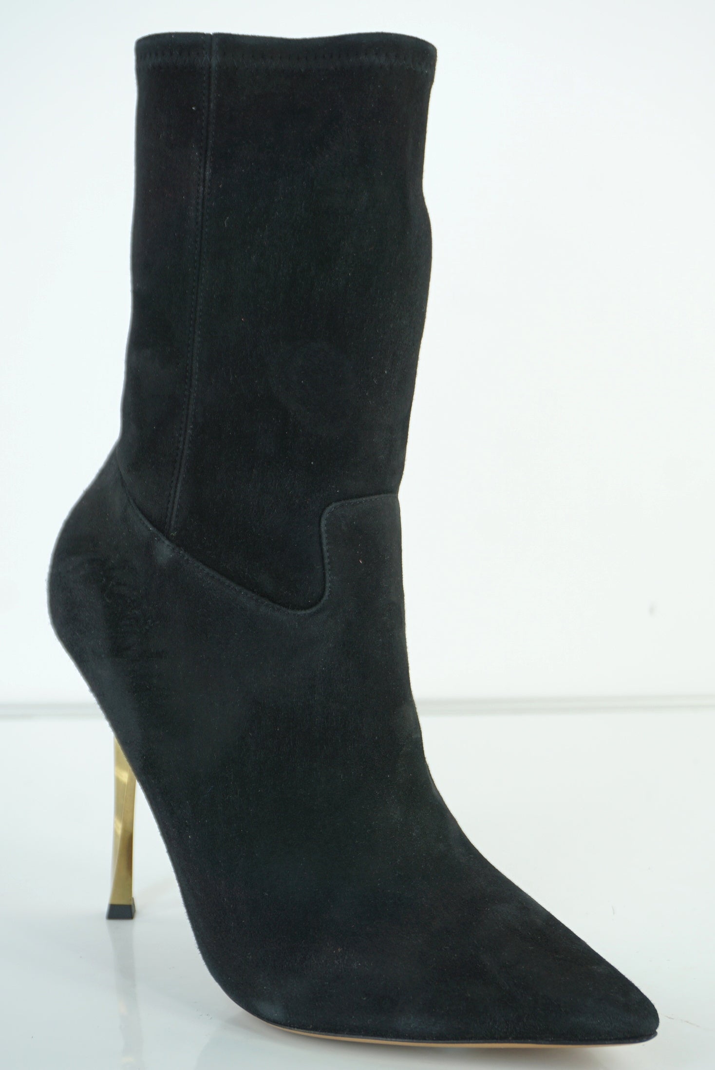 NIB Valentino Black Suede 'Twisteel' Stiletto Pointy Toe Bootie Size 39 $1445