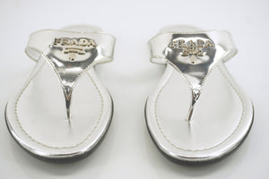 Prada Sport Metallic Silver patent thong sandal SZ 35 Gold logo $390 New