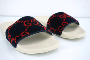 Gucci GG Pursuit Blue Velvet Slide sandals SZ 39G Red Logo Chain