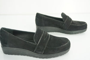 Size 7 Stuart Weitzman Schooldays Black Suede Platform Penny Loafers NIB $399