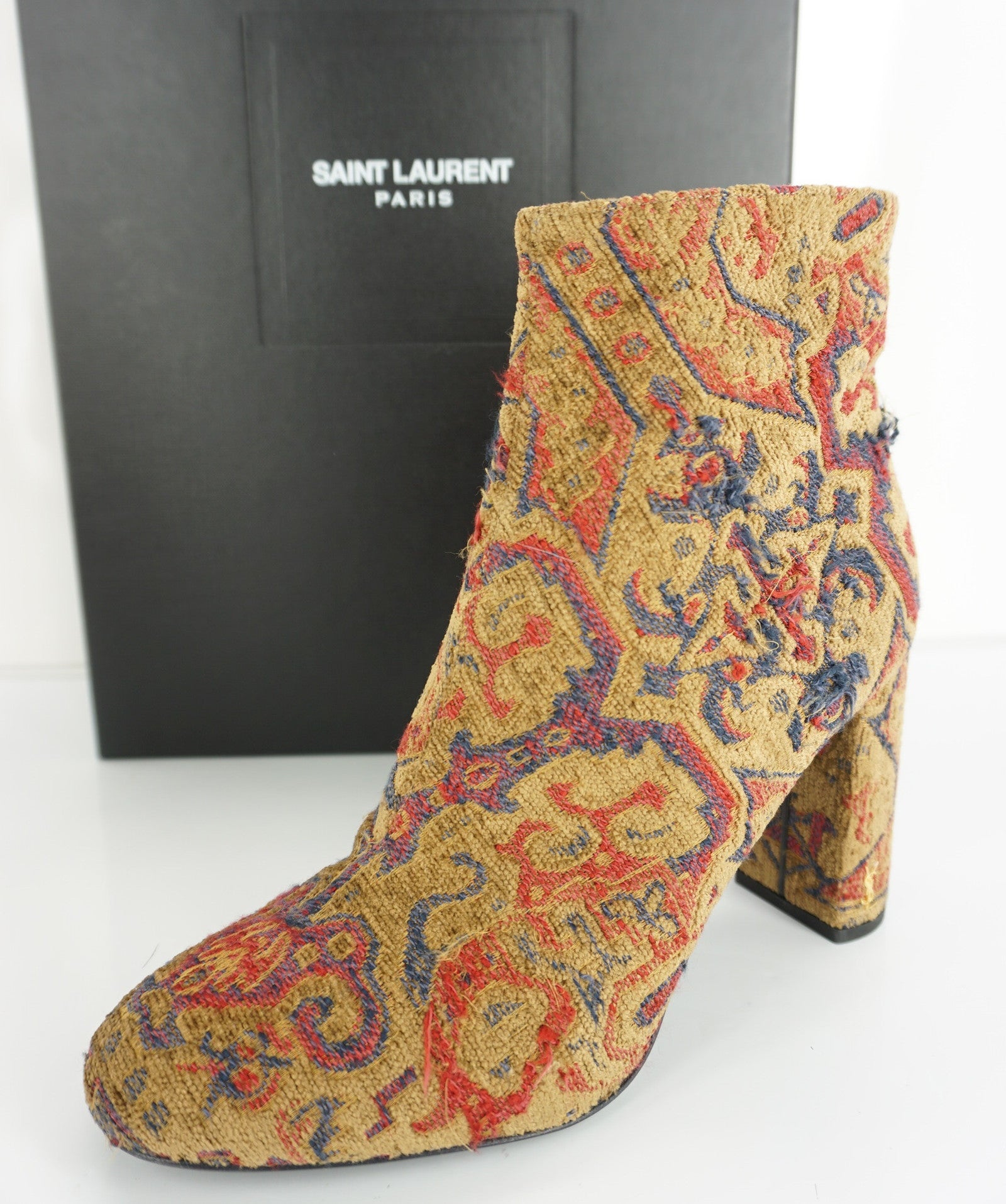 Yves SAINT LAURENT Loulou Tapestry block Heel Ankle Boots SZ 39.5 NIB YSL $995