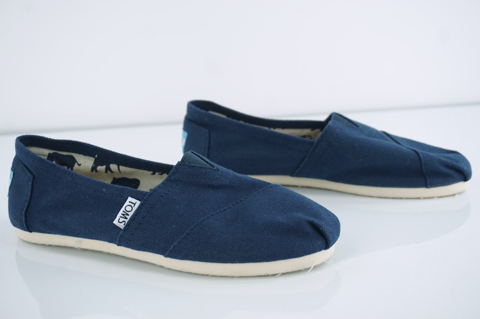 Toms Classic Canvas Womens Shoes Slip On Navy Blue Size 6 New