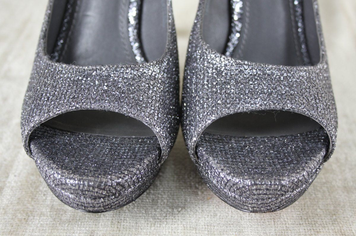 Vera Wang Selima Silver Glitter Open Toe High Heel Platform Pumps SZ 7.5 $275