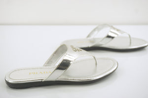 Prada Sport Metallic Silver patent thong sandal SZ 35 Gold logo $390 New