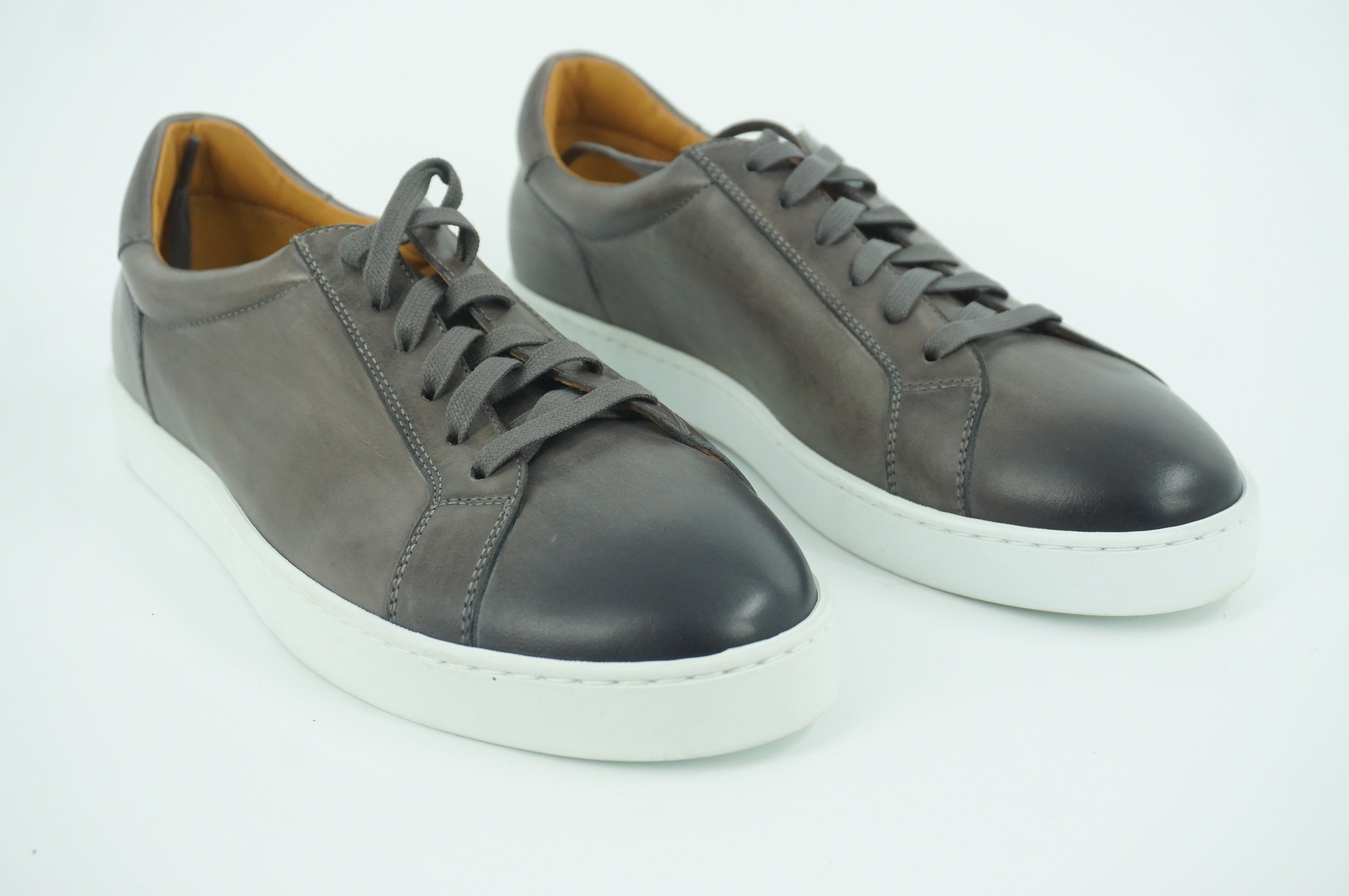 Magnanni Costa Lo Retro Sneaker SZ 9 US / 42 NIB Logo Grey Leather Low Top