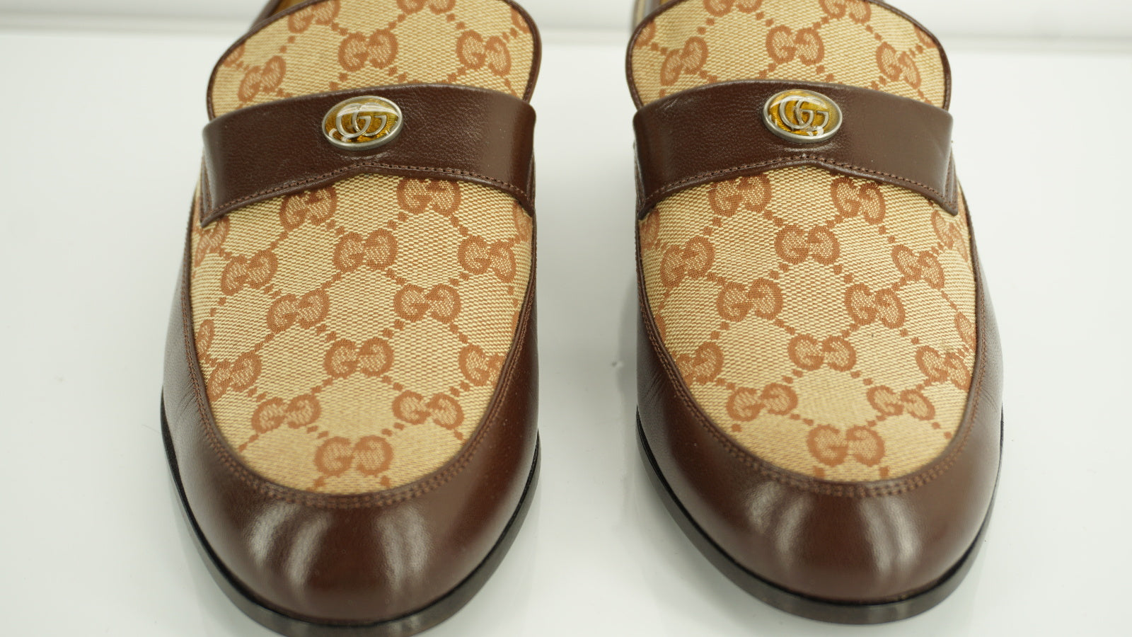 Gucci Team Motif Original GG Supreme Canvas Leather Loafer Slipper 7G / 8 US