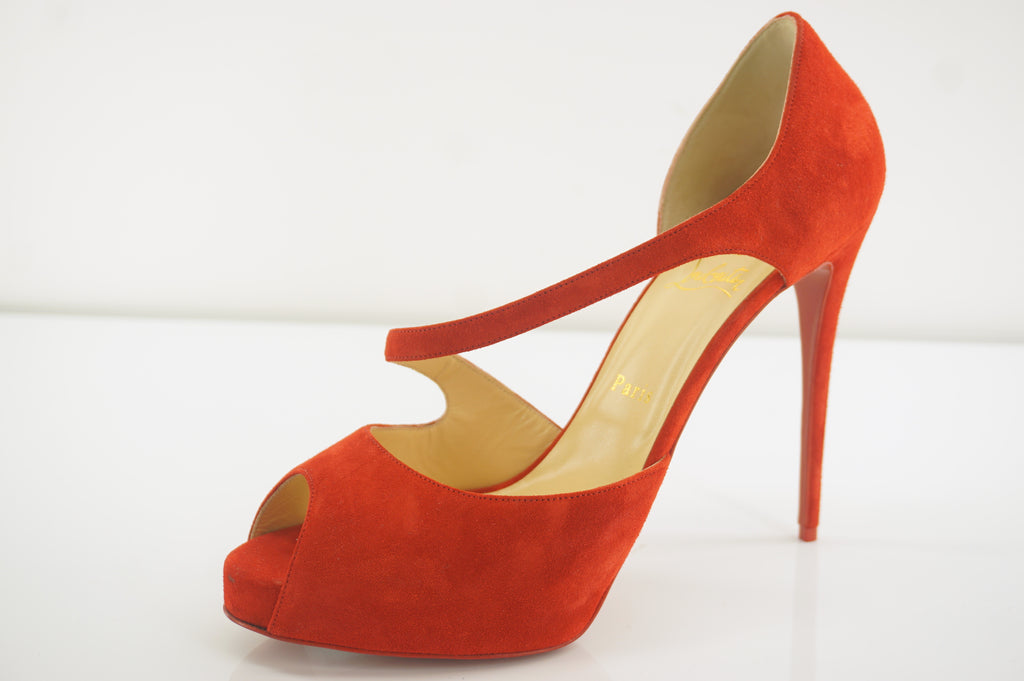 Christian Louboutin Catchy Two Platform Peep Toe Pumps SZ 41 11 Loubi Red Suede