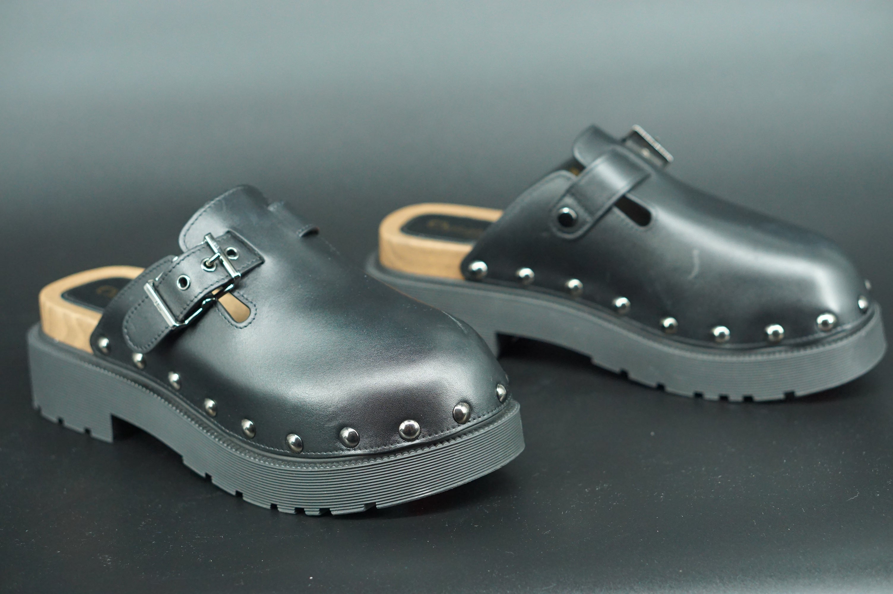 Christian Dior Diorquake Studded Black Leather studded Clog SZ 39 $1095