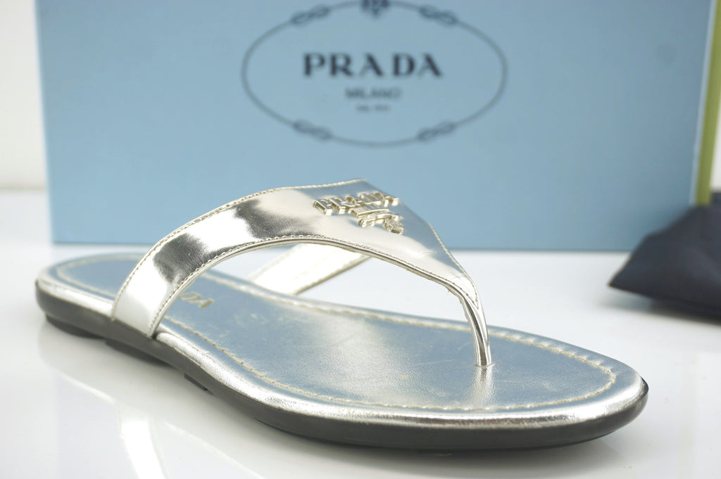 Prada Sport Metallic Silver patent thong sandal SZ 35 Gold logo $390 New