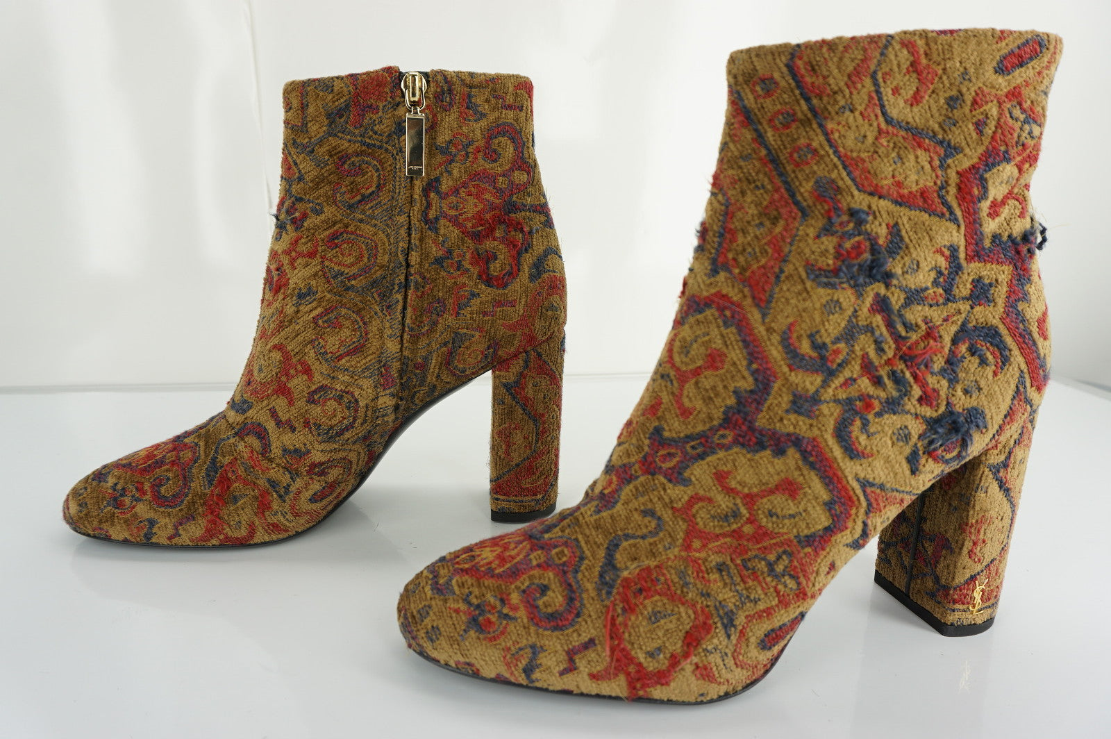 Yves SAINT LAURENT Loulou Tapestry block Heel Ankle Boots SZ 39.5 NIB YSL $995