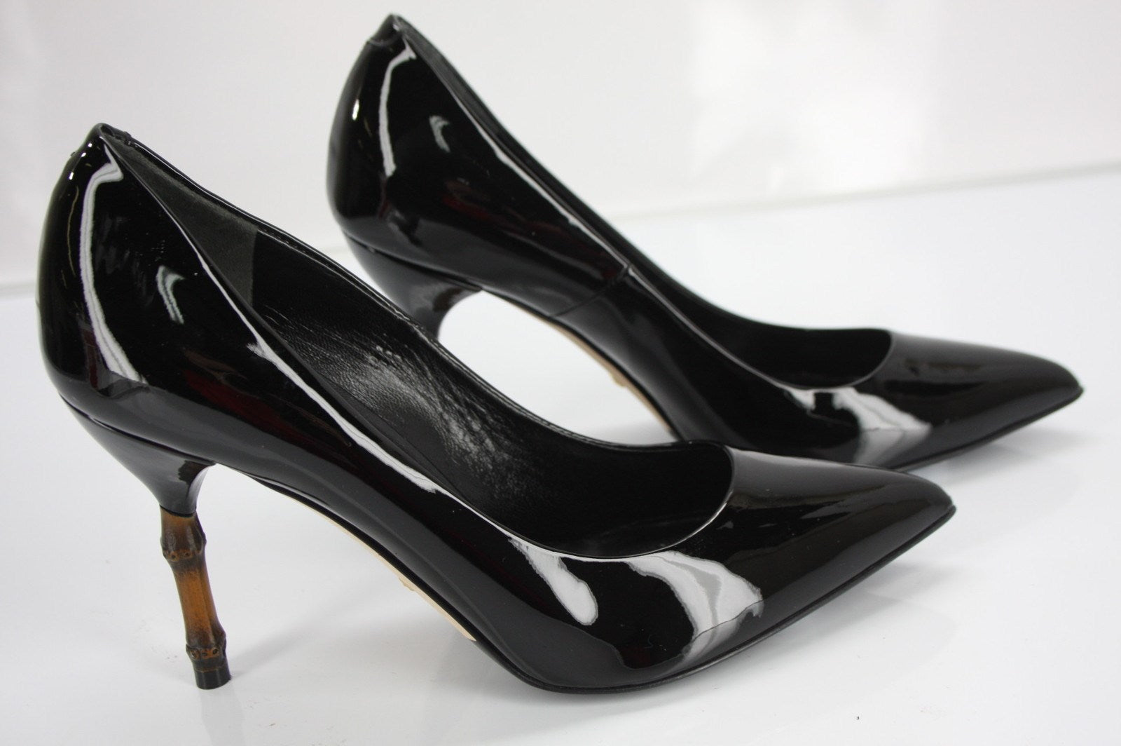 Gucci Black Patent Kristen Pointy Toe Bamboo Heels Pumps Size 35 New $670 Womens