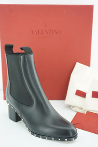 Valentino Beatle Chelsea RockStud Ankle Boot Size 35 Pointy Biker NIB $1375