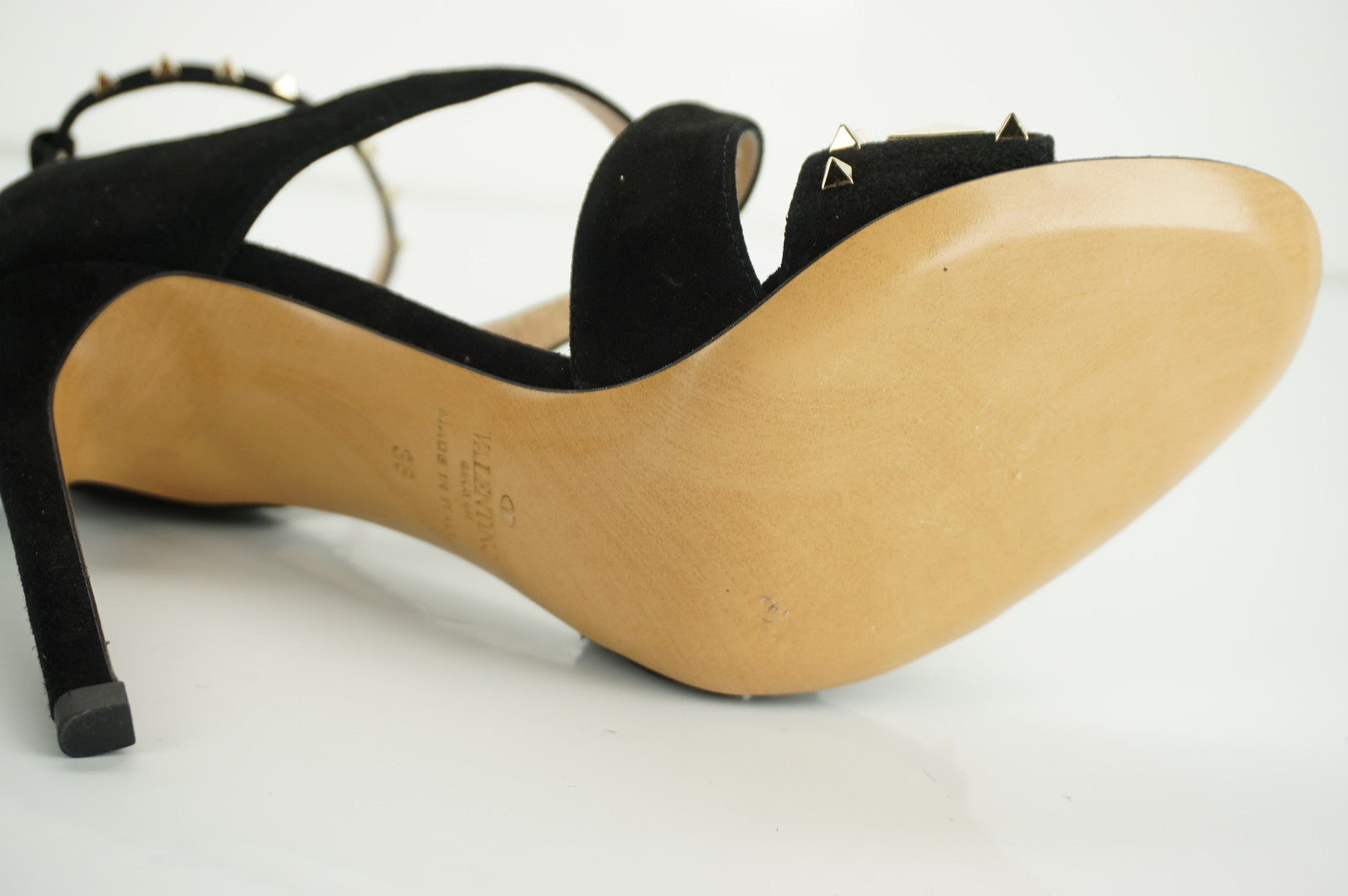 Valentino Rockstud Cross Strap Black Suede Sandals SZ 36 NIB Heel $1085