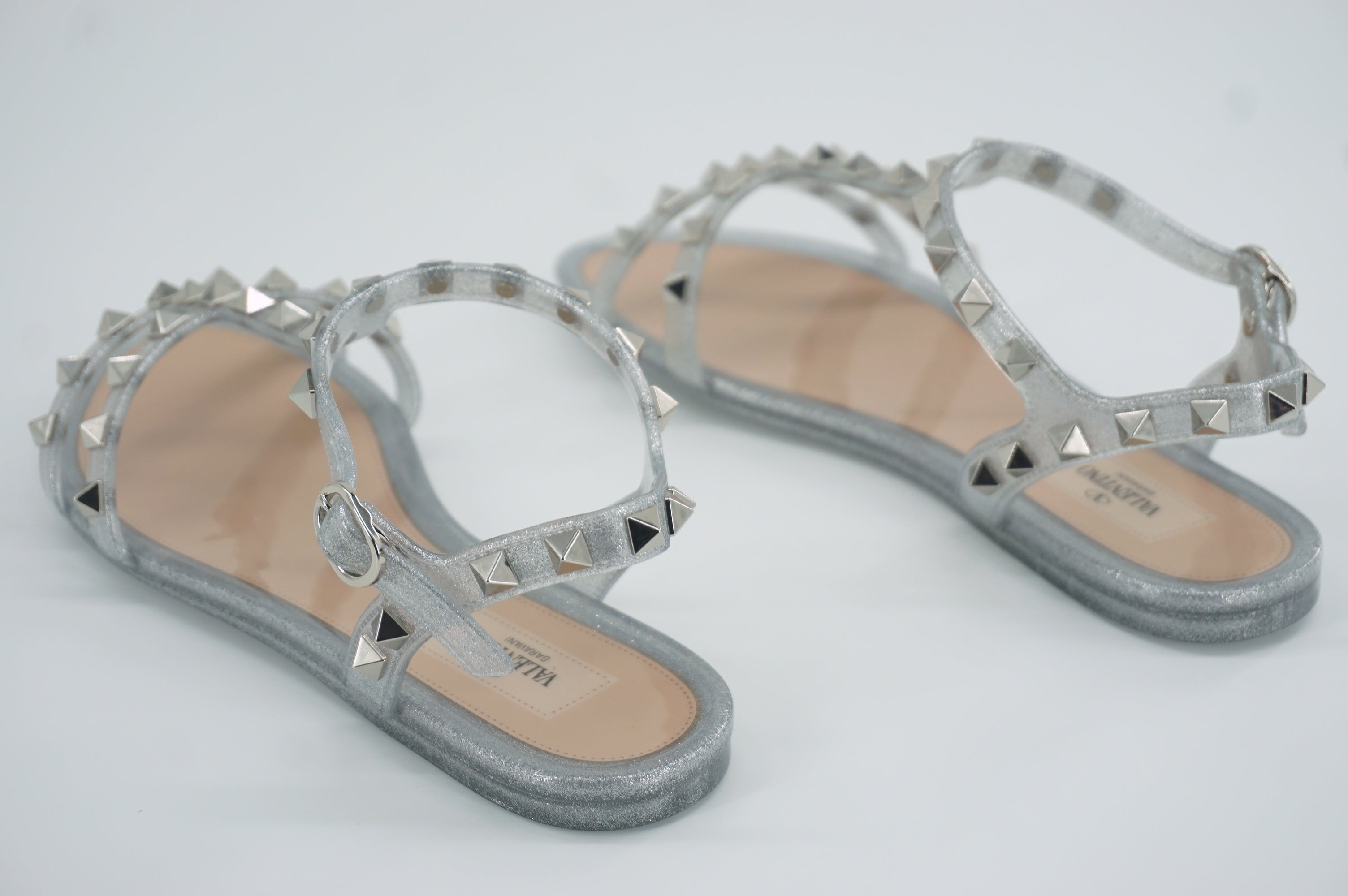 Valentino Rockstud Gladiator Thong Jelly PVC Sandal SZ 37 New Silver Glitter$495