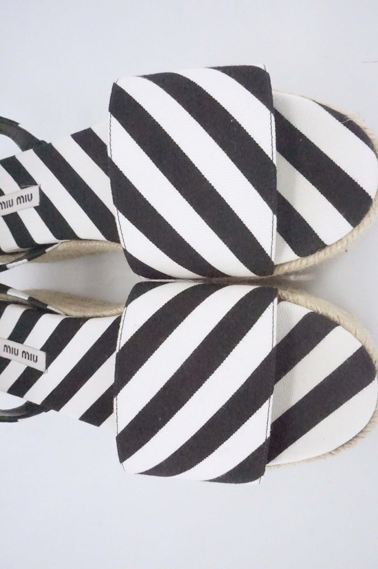 Miu Miu Black White Striped Canvas Platform Espadrille Sandals SZ 41 11 NIB $650