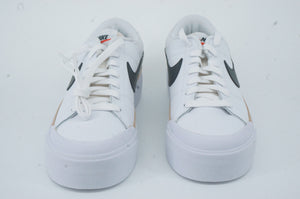 Nike Women Court Legacy Lift SZ 9 Tennis Shoes White DM7590-100 Platform Rubber
