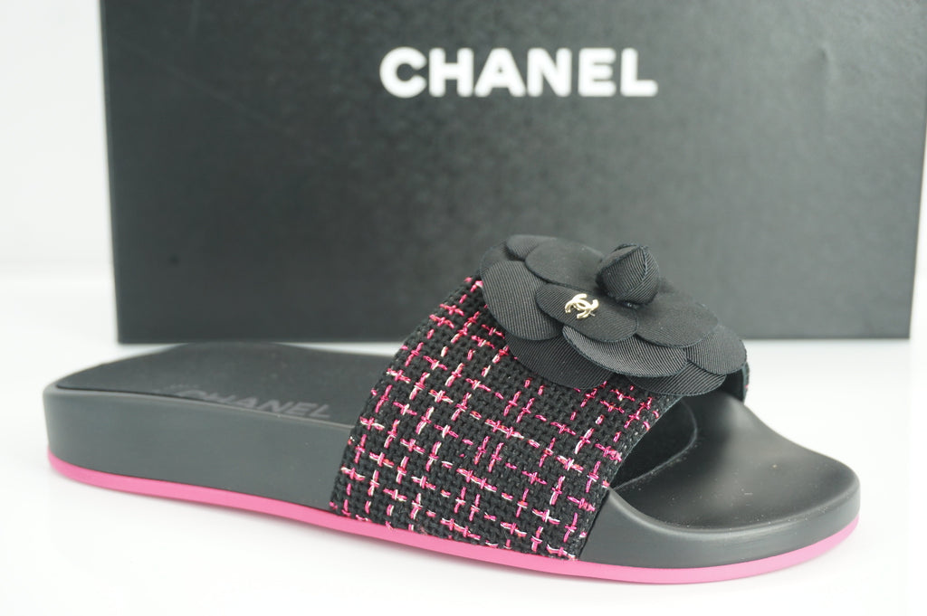 Chanel Camellia Iconic Tweed Flower Mules Size 36 NIB Pink CC Logo 17S