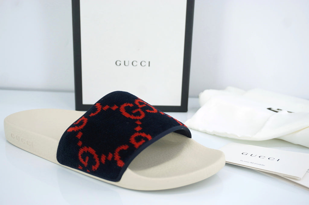 Gucci GG Pursuit Blue Velvet Slide sandals SZ 39G Red Logo Chain