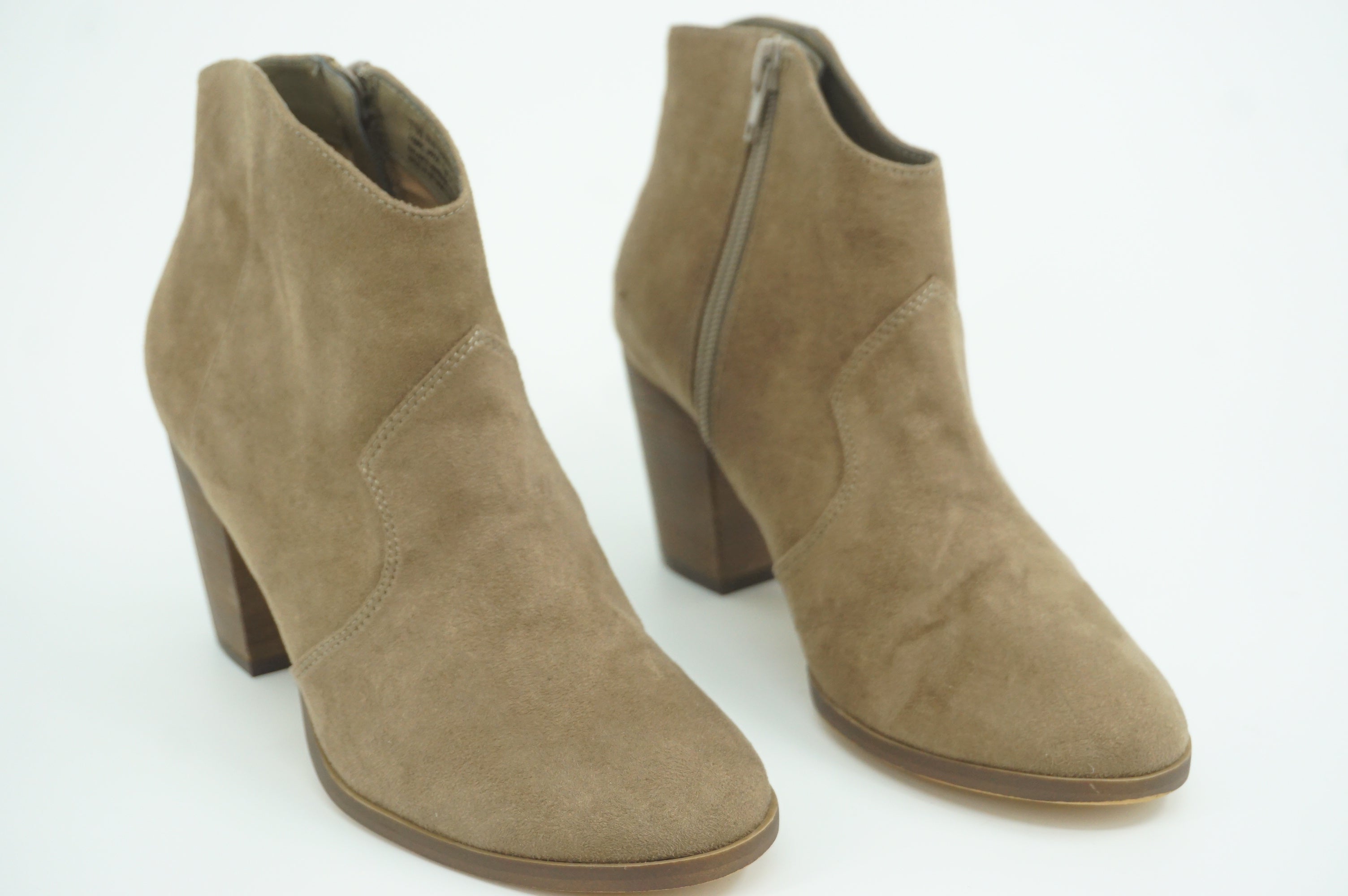 BP (Nordstrom) Nolly Ankle Boots Taupe Grey Faux Leather Size 7 Women Block