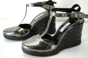 Prada Metallic Specchio Leather Wedge Mary Janes Sandals Size 38.5 New $850